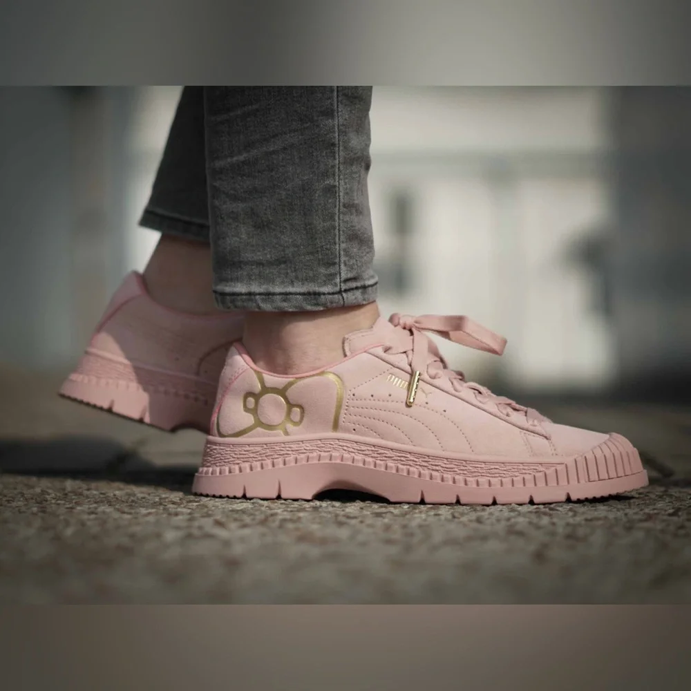 COPY - PUMA Hello Kitty pink limited edition sneakers - Picture 5 of 6